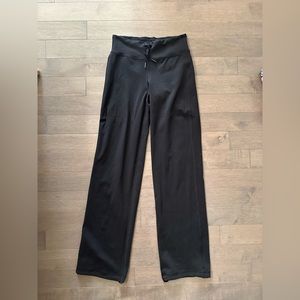 Lululemon Relaxed Fit Pant, black size 4